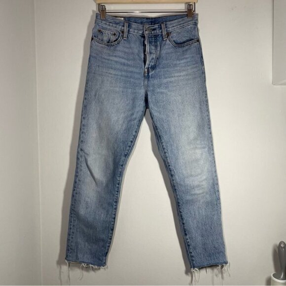 Levi's Wedgie Icon Fit Jeans size 26 - Picture 2 of 6